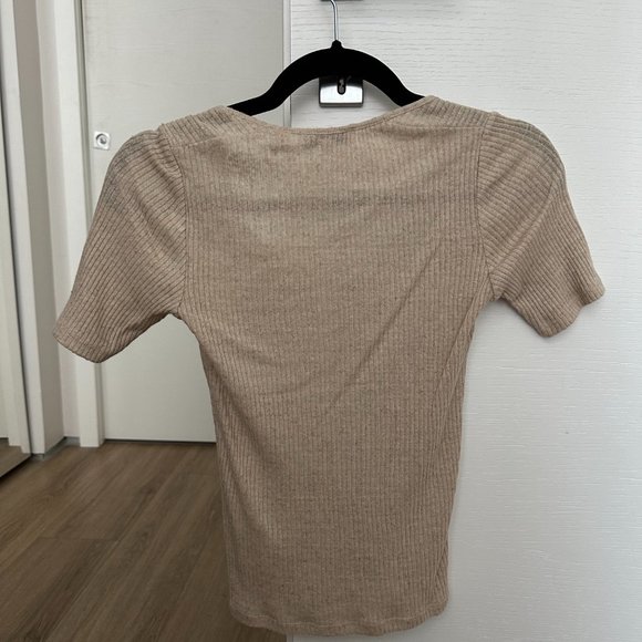 Vince Elbow Sleeve Scoop Neck Henley - Picture 3 of 3